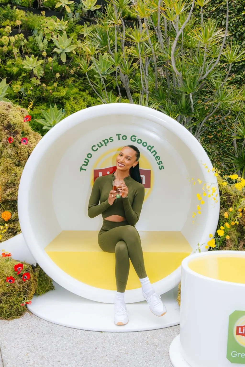 JASMINE TOOKES AT A HIGH TEA LUNCHEON WITH LIPTON GREEN TEA AT THE MAYBOURNE BEVERLY HILLS